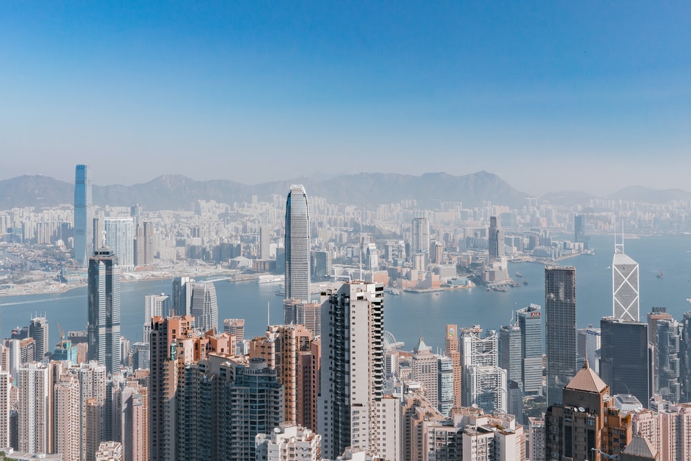 实力逆转！从全聚德到24天录取，港大+港中法学硕士双录取的路有多难走？