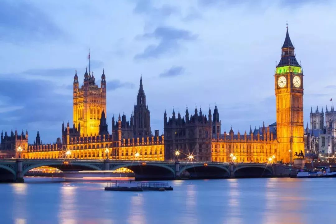 还在纠结选校？英国TOP30大学的闪光点和强势专业全在这里！