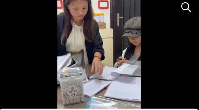 网红小英砸钱送娃读私校引争议：真正清醒的，是她的低龄升学布局